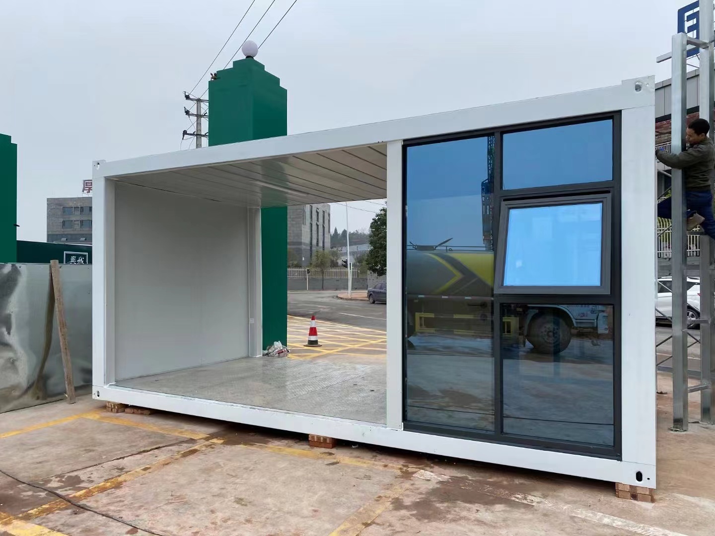 Container Room